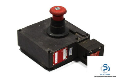 euchner-tz1re024pgvab-safety-switch-1