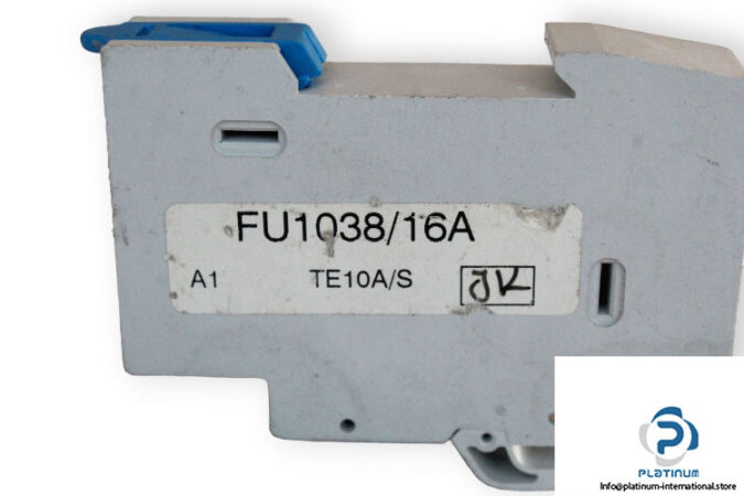 ferraz-shawmut-US-101-fuse-holder-(used)-3