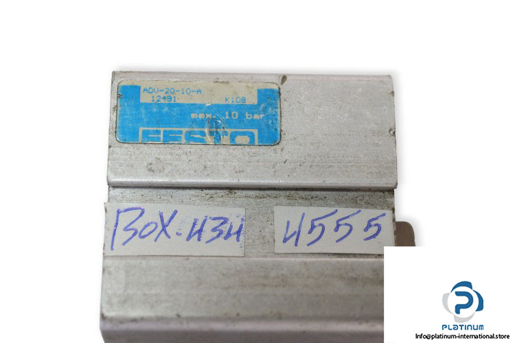 festo-12491-compact-cylinder-(used)-1