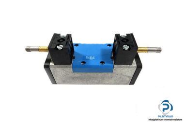 FESTO-151852-SOLENOID-VALVE-SUBPLATE3_675x450.jpg