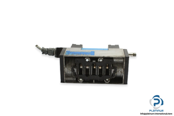 festo-151853-double-solenoid-valve-used-1