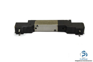 festo-152025-double-solenoid-valve-1