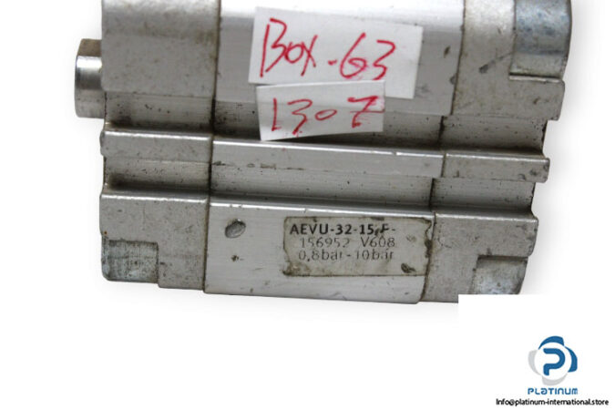 festo-156952-compact-cylinder-(used)-1