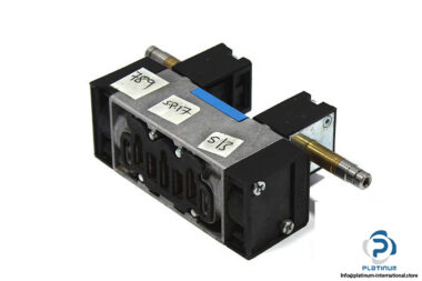 festo-159684-double-solenoid-valve-2