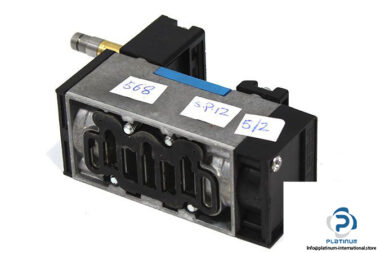 festo-159687-single-solenoid-valve-1