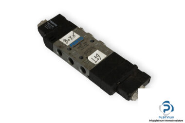 festo-196938-double-solenoid-valve-used