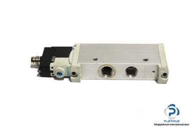 festo-574371-single-solenoid-valve-1