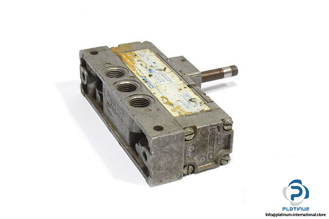 festo-6154-single-solenoid-valve-with-plate-1