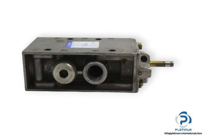 festo-6420-air-solenoid-valve-used-2