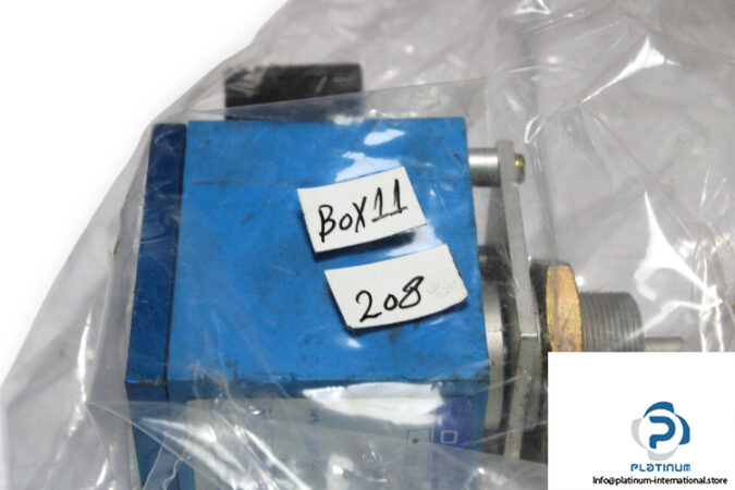 festo-7592-time-delay-valve-2