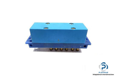 FESTO-8762-DISTRIBUTOR-BLOCK3_675x450.jpg