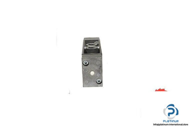 FESTO-8824-PNEUMATIC-VALVE3_675x450.jpg