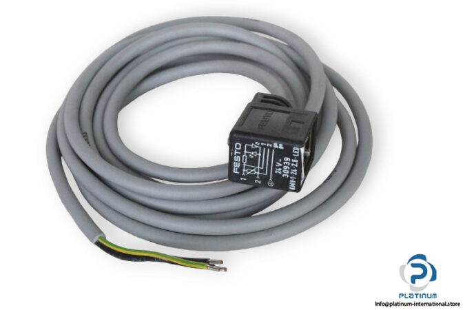 festo-KMV-1-24-2.5-LED-30939-connector-cable-(new)