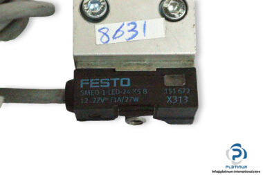 festo-SMEO-1-LED-24-K5-B-proximity-sensor-(used)-1