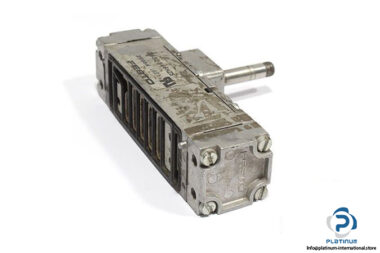 festo-cm-5_2-1_4-fhzs-single-solenoid-valve-with-plate-1