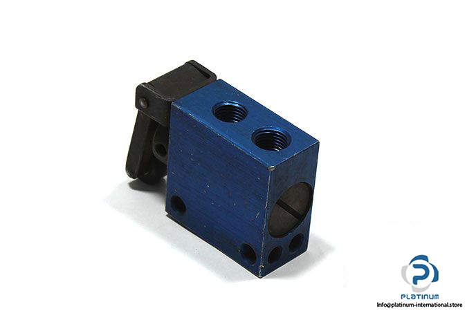 festo-r3-1_4-roller-lever-valve-1