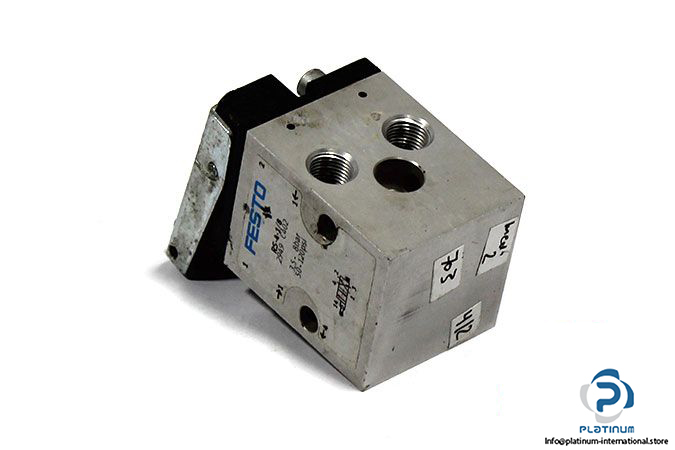 festp-2949-roller-lever-valve-1