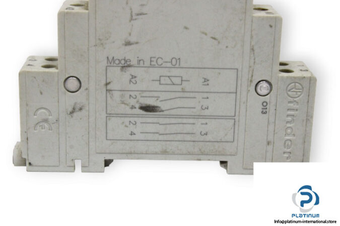 finder-20.22-relay-(used)-1