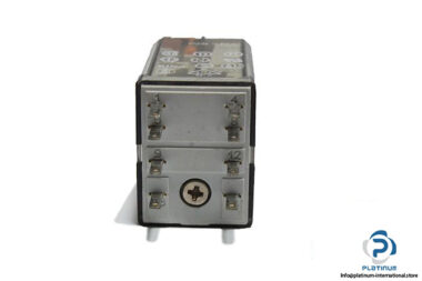 finder-55-32-relay-1