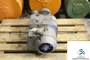 gebr.-becker-KVT-2.60-vacuum-pump