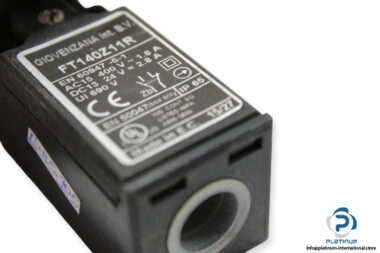 glovenzana-ft140z11r-limit-switch-2