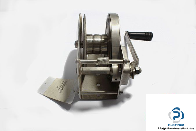 goliath-store-8afid-stainless-steel-winch-1