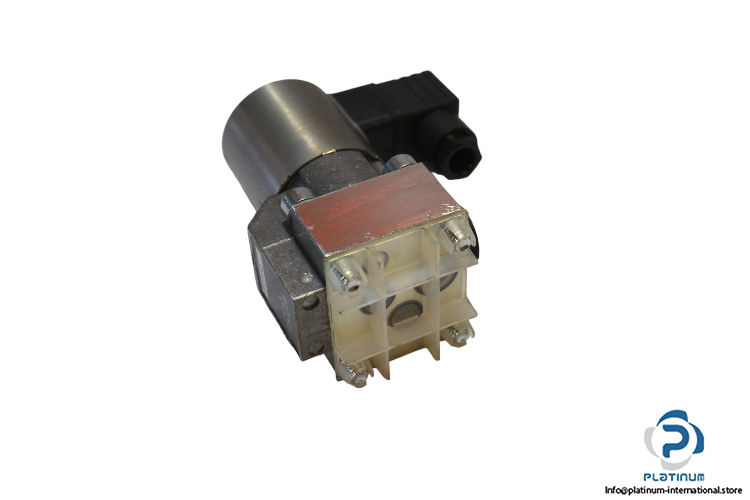 hawe-gs-2-2-g24-directional-seated-valve-coil-4900-017_4s-4