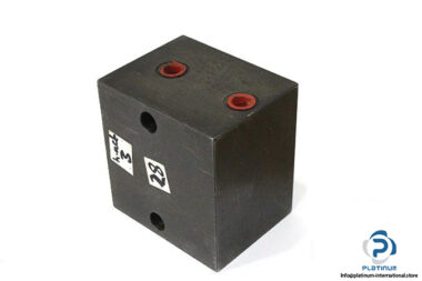 heb-bz400-1-50_32_30-00-206_m1_s5-2-hydraulic-block-%e2%80%8ecylinder3