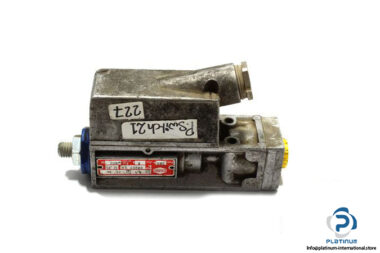 herion-0820750-pressure-switch-2