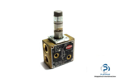 herion-24-011-03-direct-solenoid-actuated-poppet-valve-used