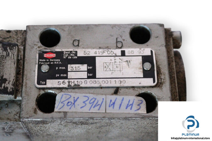 herion-5241900-directional-control-valve-used-3