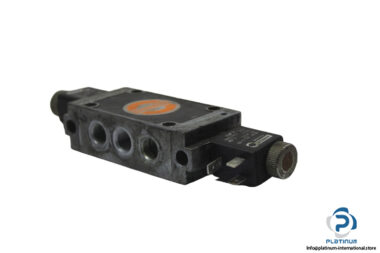 Hoerbiger-S8-581RFG-1_4-double-solenoid-valve-with-coil