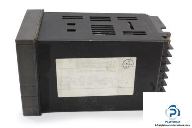 HONEYWELL-DC300E-E-000-21-00P0-0-GE-UNIVERSAL-DIGITAL-LIMIT-CONTROLLER3_675x450.jpg