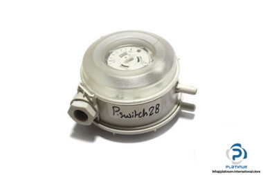 huba-control-604.9210132-relative-and-differential-pressure-switch