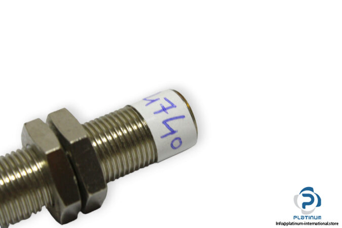 ifm-IF5538-inductive-sensor-used-3