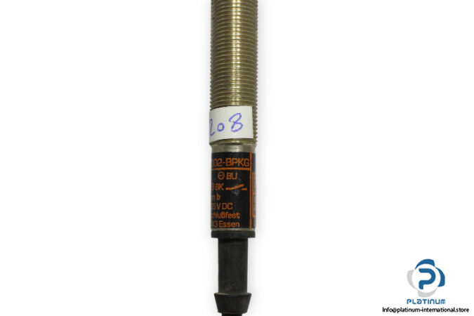 ifm-IFA3002-BPKG-inductive-sensor-used-4