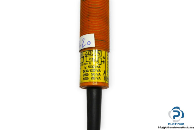 ifm-IG-2005-ABOW-inductive-sensor-used-3