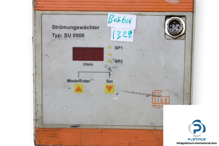 ifm-SU0500-ultrasonic-flow-meter-used-2