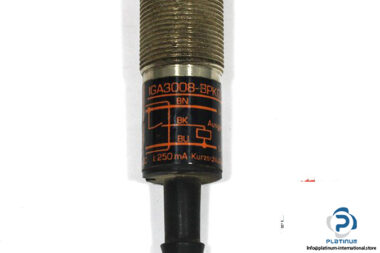 ifm-iga3008-bpkg-inductive-sensor-1