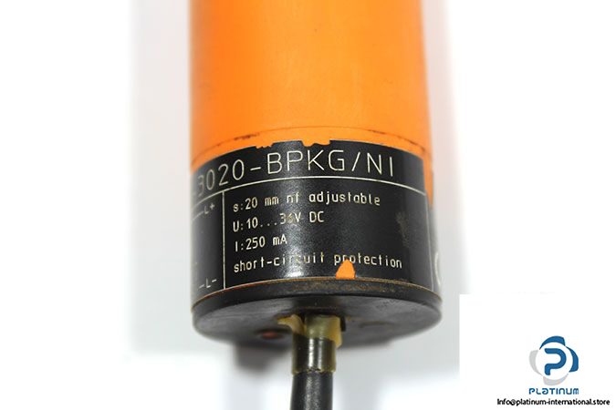 ifm-kb5204-capacitive-sensor-2