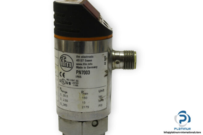 ifm-pn7003-pressure-sensor-with-display-2