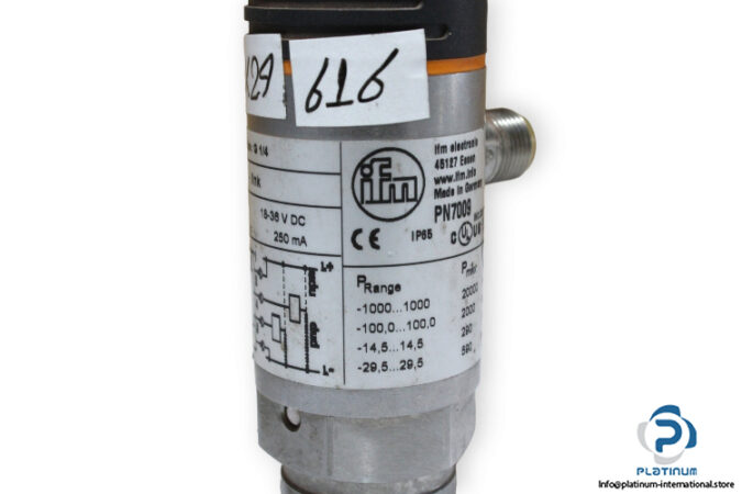 ifm-pn7009-pressure-sensor-with-display-used-5