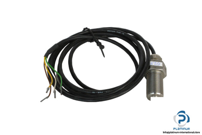 ifm-ST3000-flow-sensor-(new)