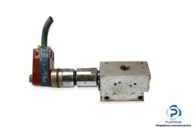 impulsgeber-sp_sfe-30_1-pressure-switch-with-electric-plug-2