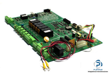 IN001-R1-circuit-board