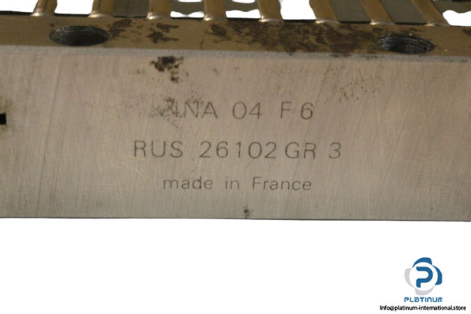 ina-rus-26102-gr3-linear-recirculating-roller-bearing-unit-used-2