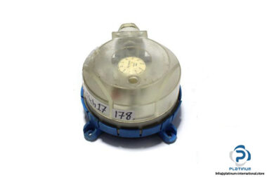 indusrie-technik-dbl-205f-air-differential-pressure-switch-2