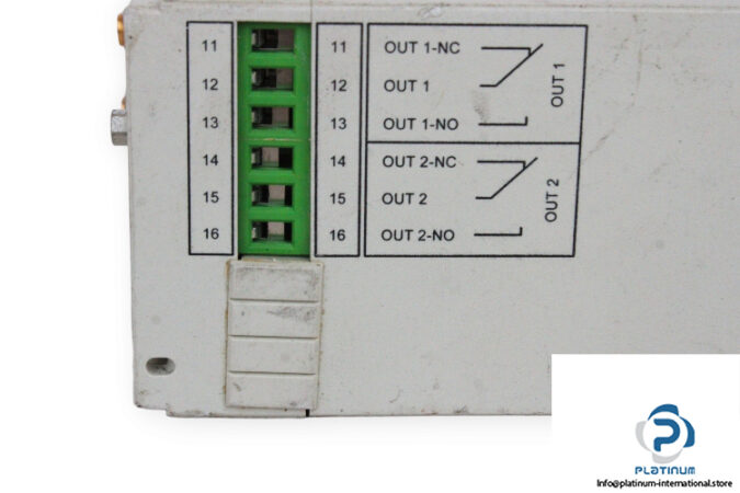 insys-WLAN-SERIAL-serial-wlan-gateway-used-2