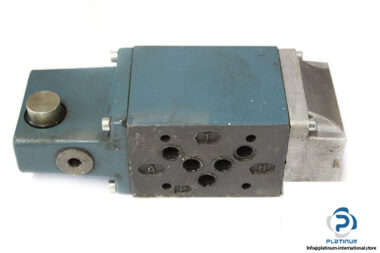 integral-hydraulik-w4a-10h04r-directional-control-valve-2