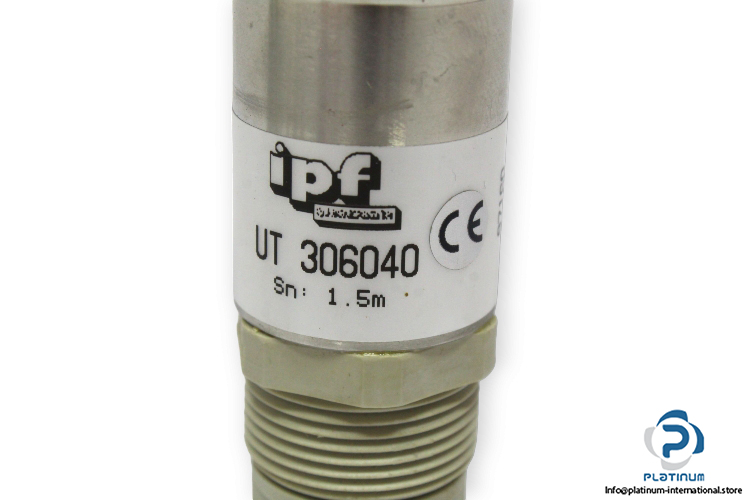 ipf-UT-306040-ultrasonic-sensor-new-2